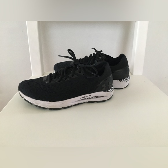 Under armour runner - Picture 3 of 6